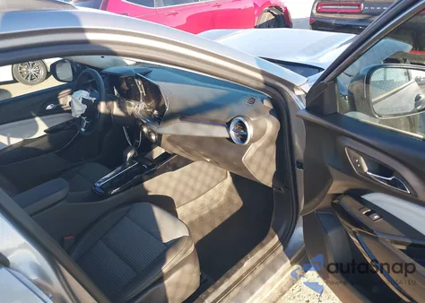 2025 Chevrolet Trax Fwd Lt из США, поврежденный, VIN KL77LHEP4SC067466